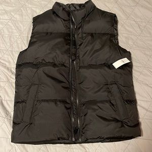 Brand new old navy kid puffer vest